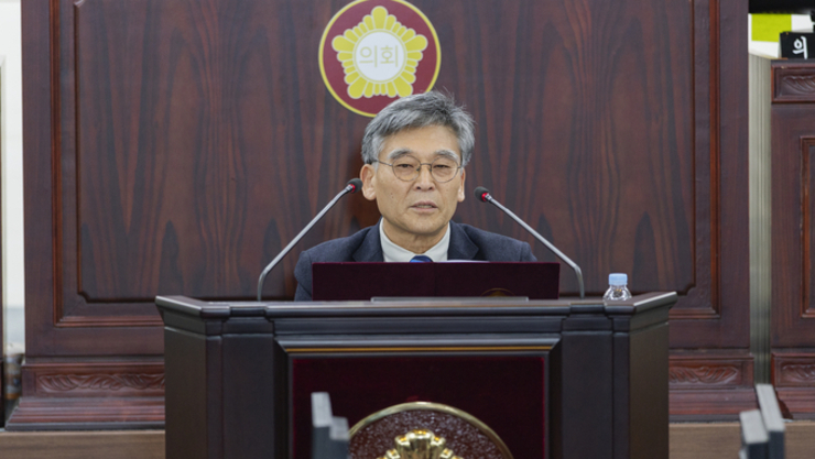 이용운 의원, "120억 화성 FC 예산 폭증, 고통분담하라"