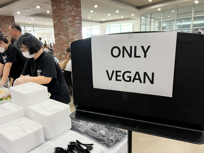 채식주의자를 위한 비건 메뉴 표시
