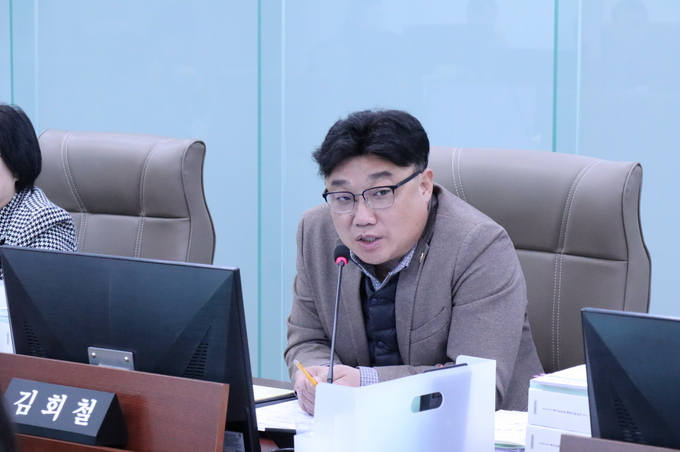 경기도의회 교육행정위원회 김회철 의원(더불어민주당,화성6)