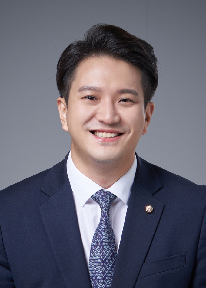 더불어민주당 전용기 국회의원 