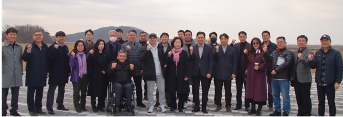 송옥주 의원, 화성국제테마파크 예정지 방문