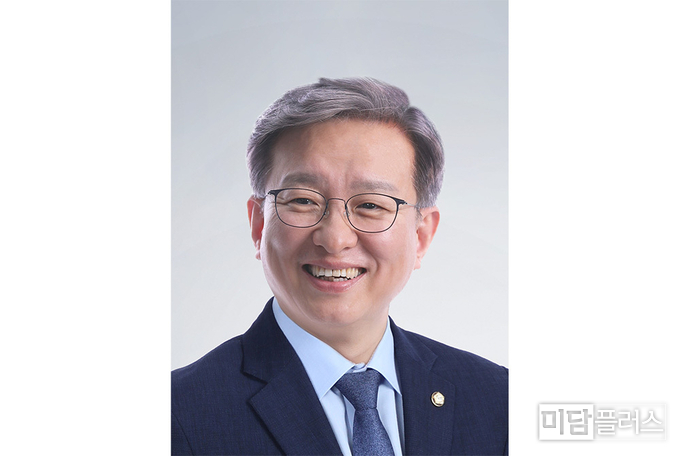 화성'병' 권칠승 더불어민주당 국회의원 후보 (현 국회의원)