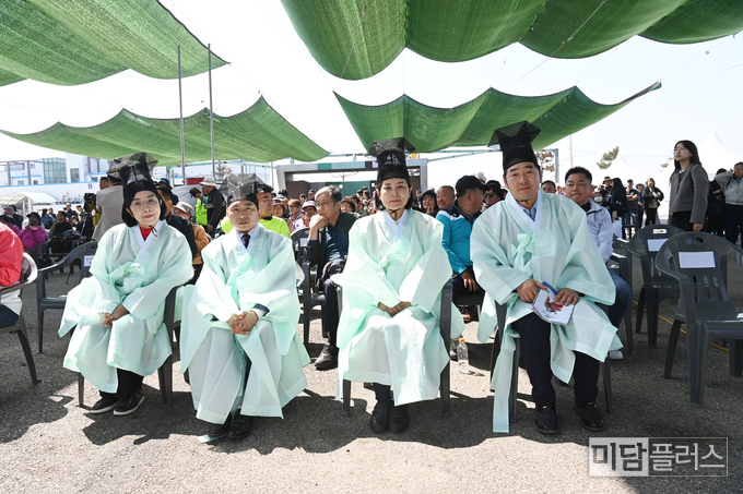 참석한 화성시의회 조오순, 김종복, 위영란, 배정수 의원