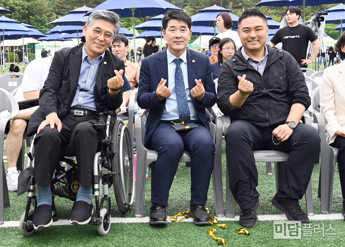 이용운 , 배정수, 김상균 시의원 (좌로부터)