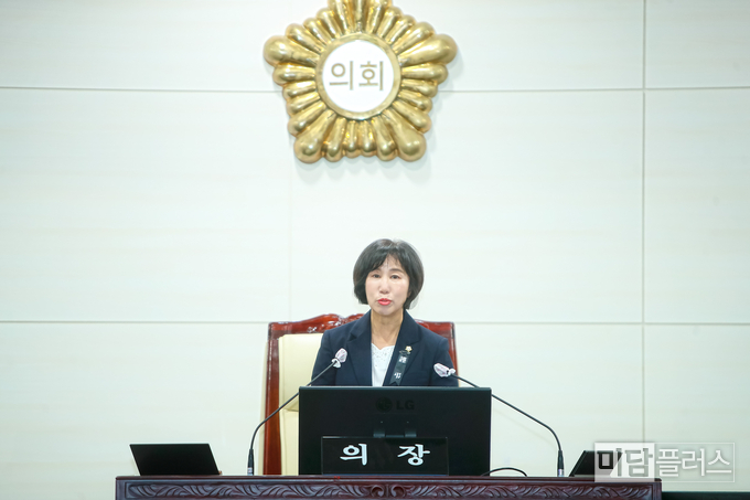 화성시의회 김경희 의장 (사진 - 화성시의회 제공)