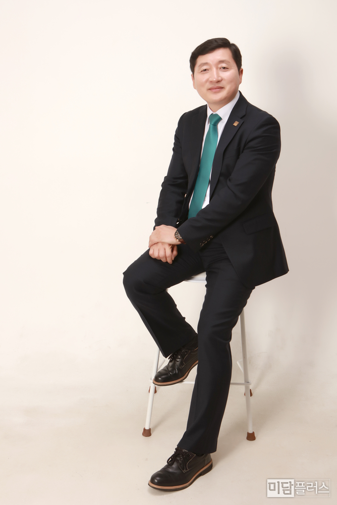 최혁 (재)효원가족공원 이사장 (효원납골공원 & 하늘가장례식장)