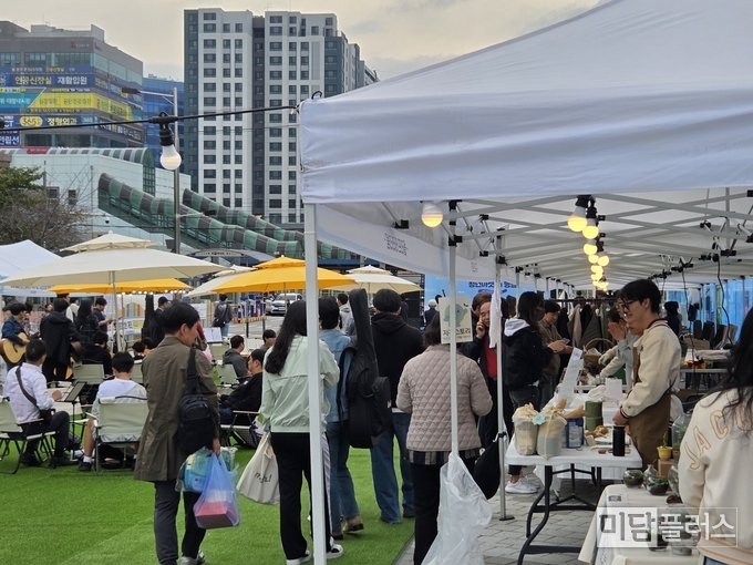 청년 마켓 현장