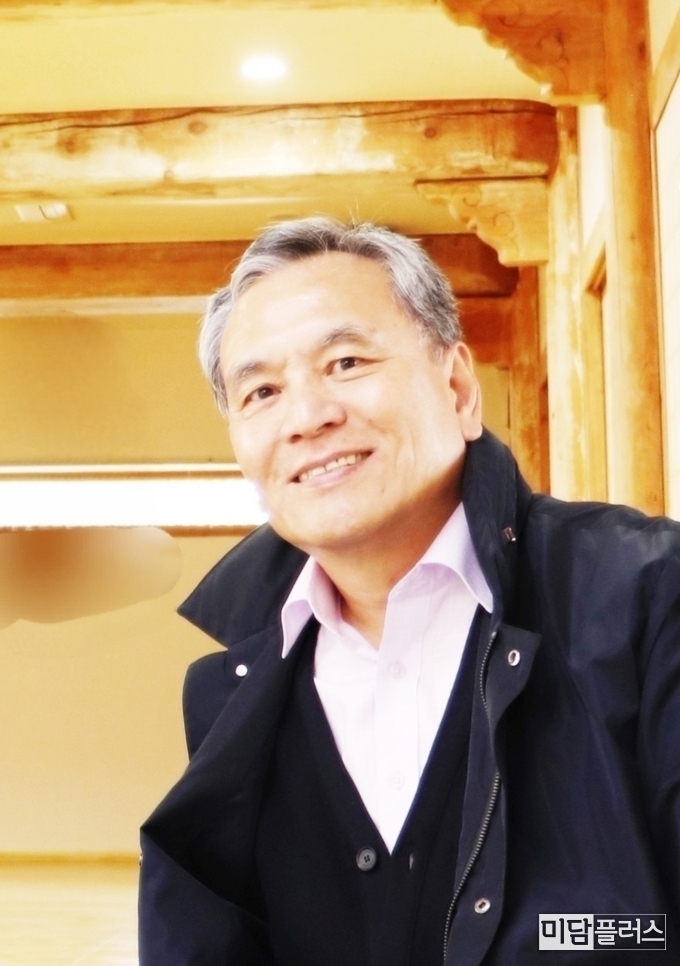 수필가 김종걸