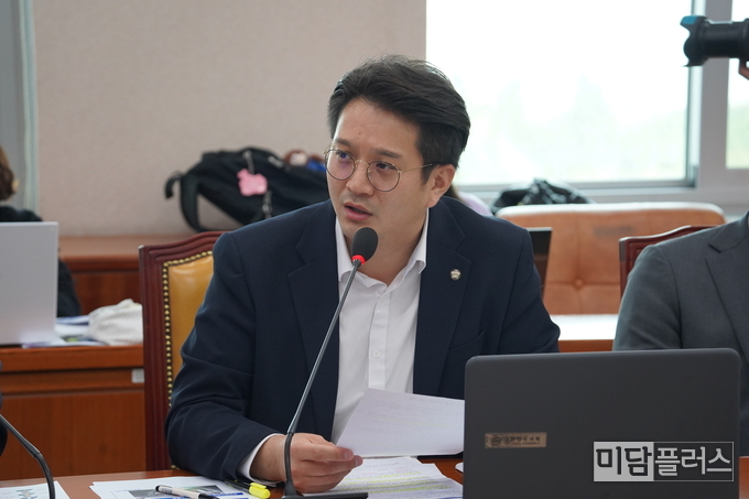 화성 정 전용기 국회의원