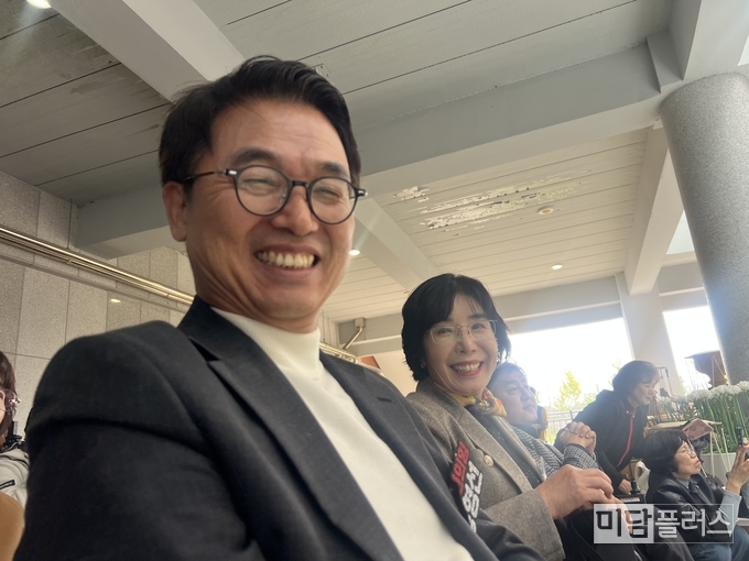 홍형선 국민의힘 화성 갑 당협위원장과 조오순 시의원